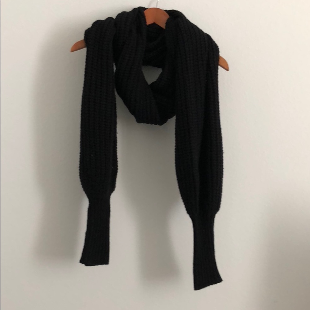 Chunky Infinity Sweater Wrap... - image 1